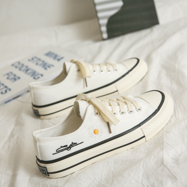 Giày nữ CV thấp cổ nhiều màu Hàng loại 1 | BigBuy360 - bigbuy360.vn