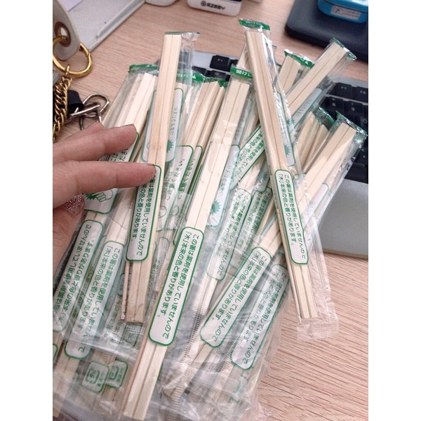 Set 100 đũa nhật xanh kèm tăm dùng 1 lần , đũa tre dùng 1 lần tiện dụng