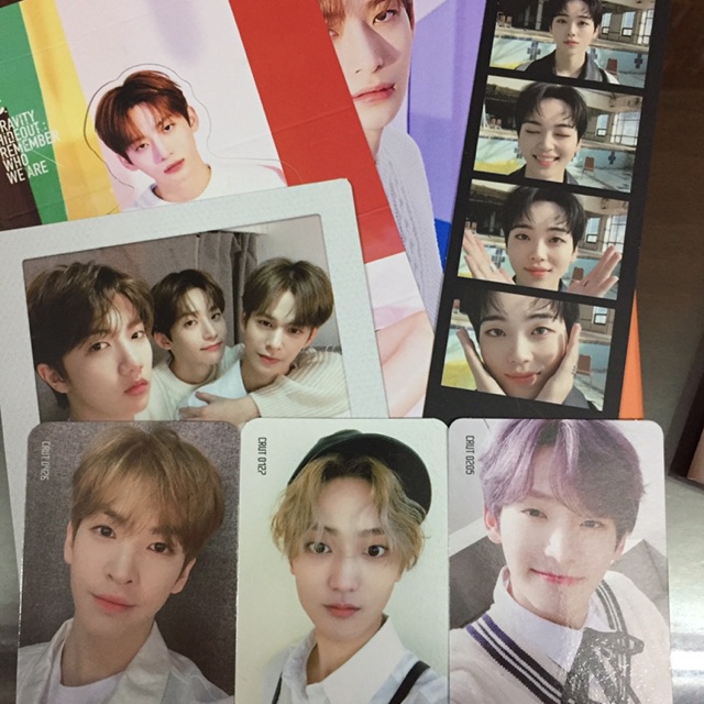 Một số đồ trong album 1st của Cravity