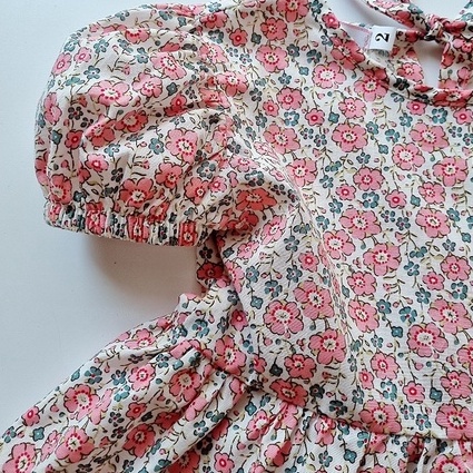 Váy xòe hoa nhí tay phồng mùa hè cho bé gái sơ sinh 1 2 3 4 tuổi MINTSCLOSET Mint's Closet - GV0062