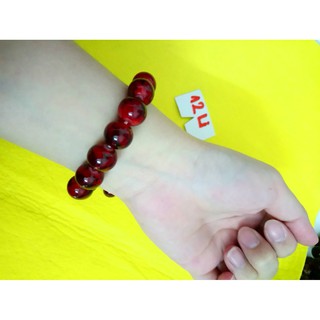 Chuỗi vòng đeo tay phong thủy hạt đá 12li. Vòng đeo tay 12li. Chuỗi vòng tay màu đỏ nâu