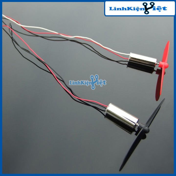 01 ĐỘNG CƠ MÁY BAY 720 ( không bao gồm bánh răng)