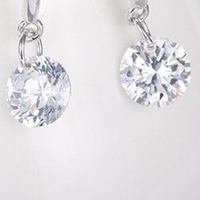 Khuyên tai đá trang sức phụ kiện nam nữ phong cách Hàn Quốc bông tai dễ thương Unisex titan không gỉ