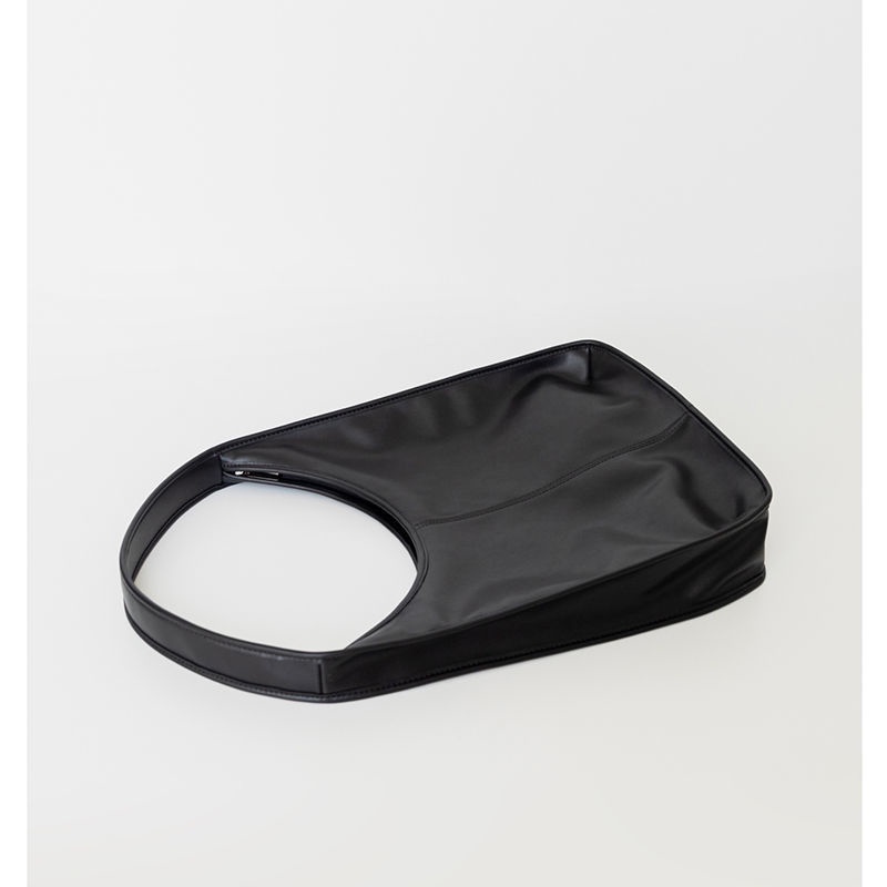 Túi Đeo Vai Phong Cách Mới Năm 2021 Bề Mặt Mềm Mịn Cao Cấp Dễ Phối Đồ Cho Nữ