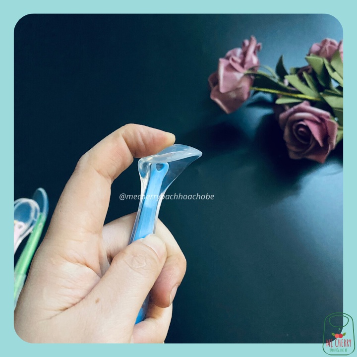 Thìa ăn dặm silicon cho bé nhiều màu dễ thương