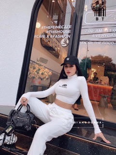 Áo croptop hot hit