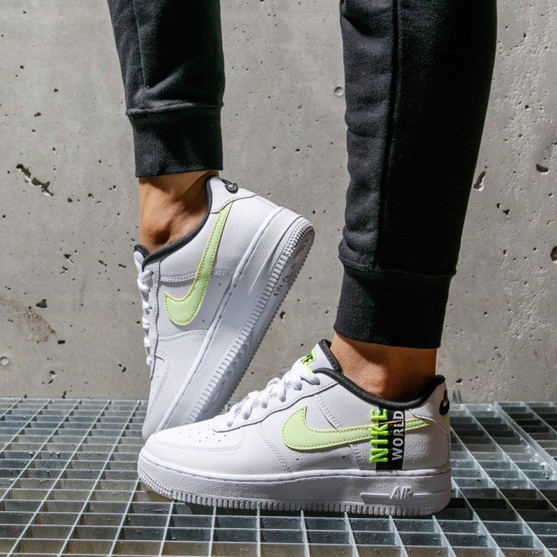 Giày Nike Air Force 1 Worldwide Neon chính hãng