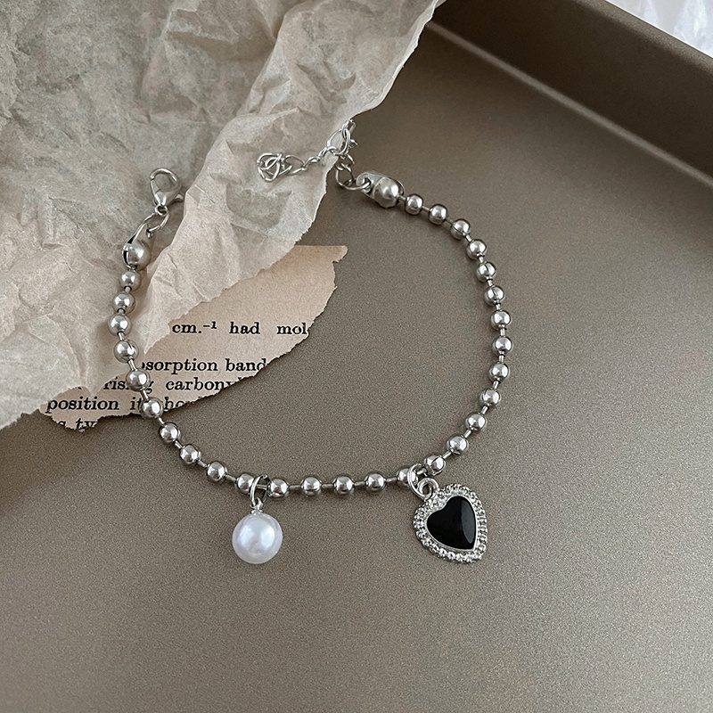 Vòng Tay Dây Xích Mặt Trái Tim Màu Đen Phong Cách Harajuku Hàn Quốc