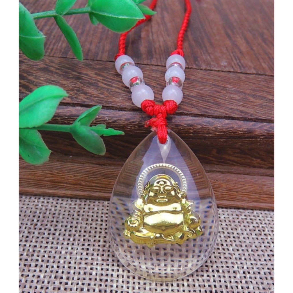 Dây chuyền đỏ phong thủy, mặt trong suốt có hình bên trong mạ vàng . giá bao gồm dây và mặt. hàng đẹp y hình