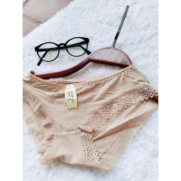 Quần lót nữ , quần lót su thông hơi viền  ren màu đen, da