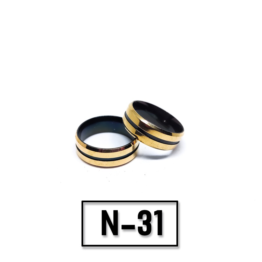 Nhẫn TITAN basic vàng kết hợp 1 sọc đen - Mẫu N-31