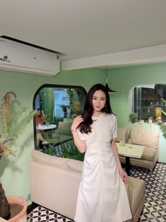 ĐẦM MAXI TRẮNG ĐUÔI CÁ NHÍU NGỰC
