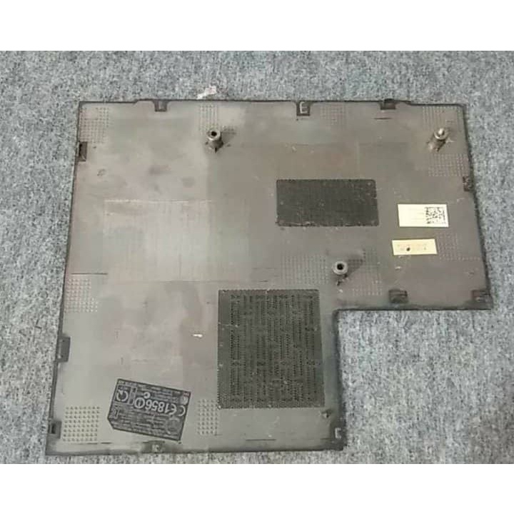 Vỏ mặt E Laptop Dell Vostro 3550