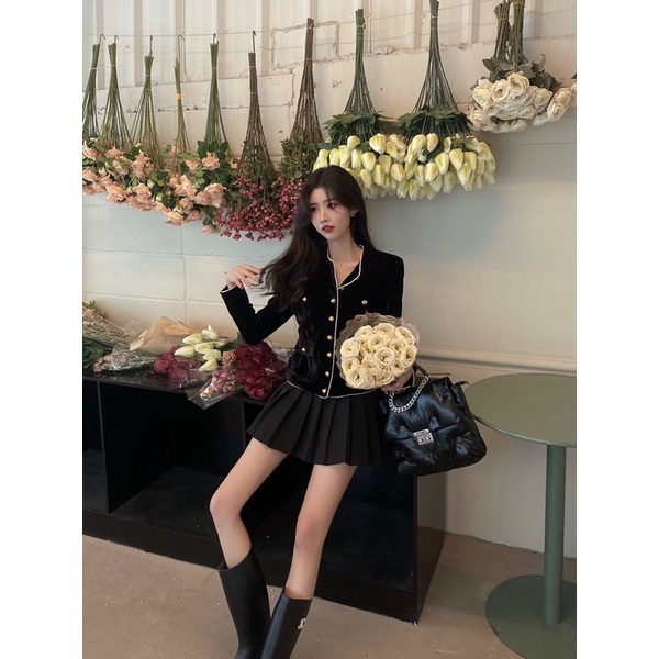 Áo khoác nhung dáng ngắn cổ tròn khuy ánh kim cho nữ thương hiệu Dior CD cao cấp