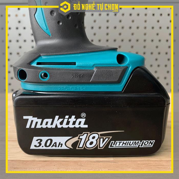 Máy khoan búa và vặn vít dùng pin (18V) Makita - DHP453SFX8