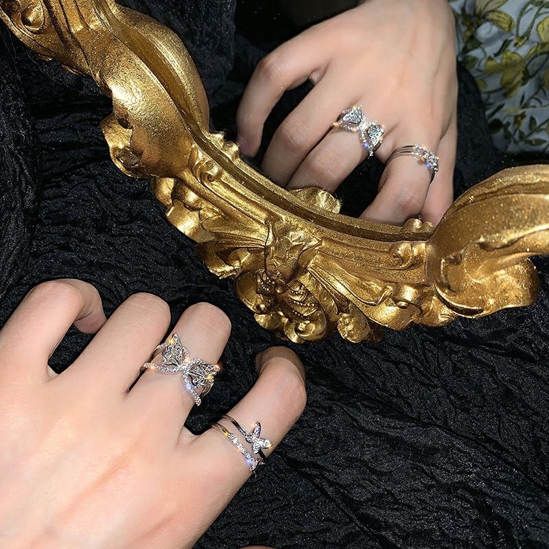 Nhẫn Hở Đính Đá 22510 Họa Tiết Bươm Bướm Hợp Thời Trang