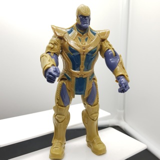 Thanos mô hình marvel