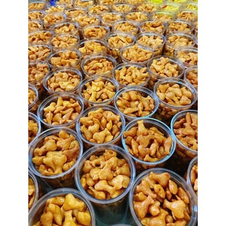 BÁNH ĐÙI GÀ BƠ CAY