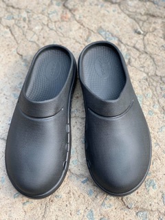 Oofo.s clog