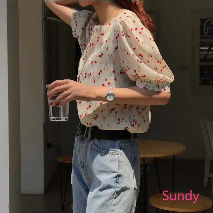 Áo Kiểu Cổ Vuông Họa Tiết Hoa Xinh Xắn Ngọt Ngào Cho Nữ