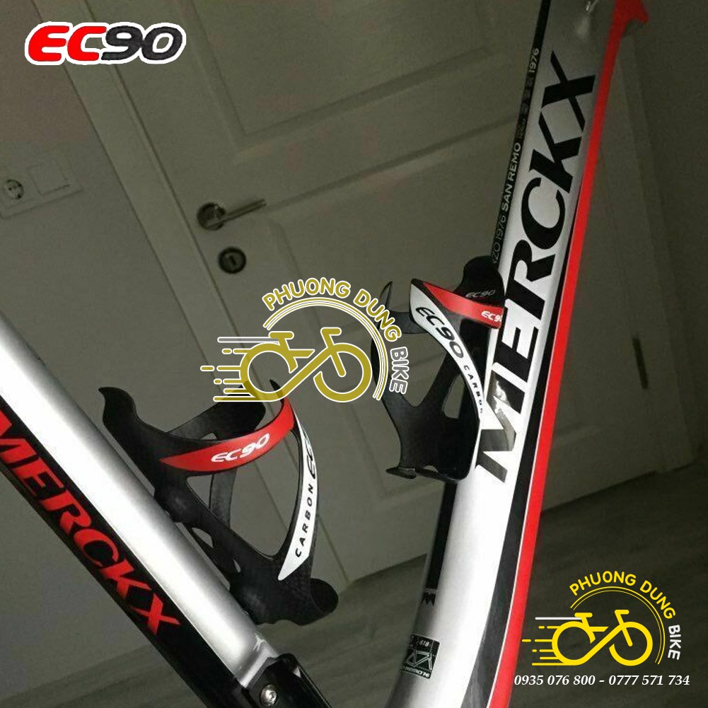 Gọng rọ đựng bình nước xe đạp Carbon EC90
