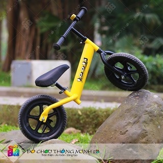 Xe thăng bằng nhỏ, nhẹ, chắc chắn dành cho bé