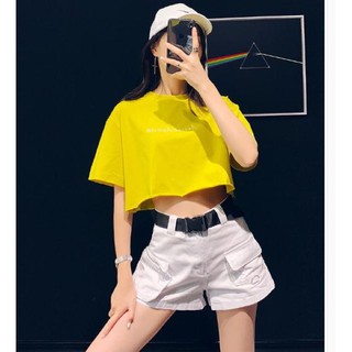 Áo thun croptop form rộng