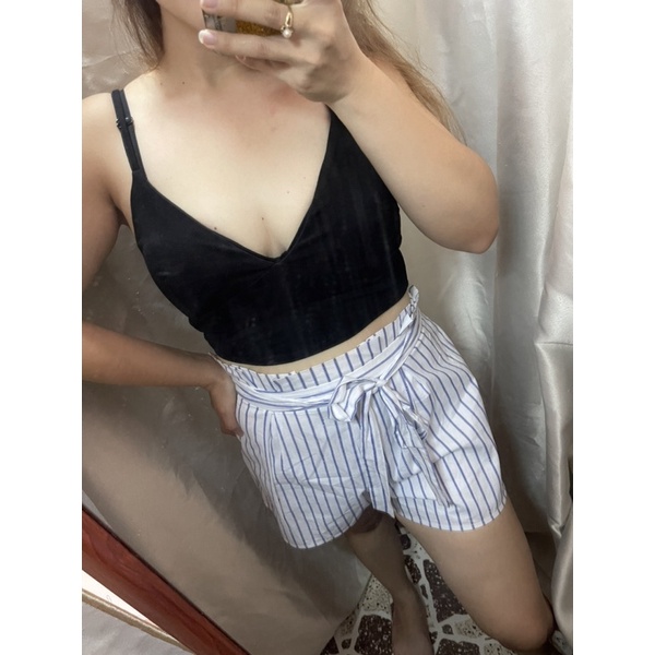 Quần short lưng cao VNXK