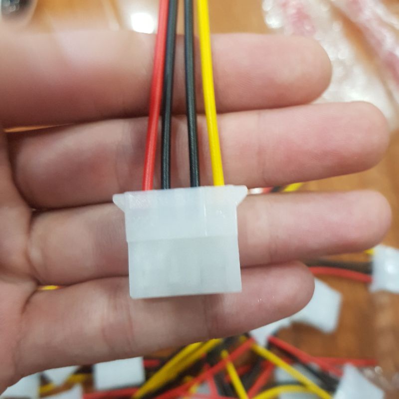 Dây nguồn 4p molex IDE cái sẵn dây 5CM. 4PIN Female
