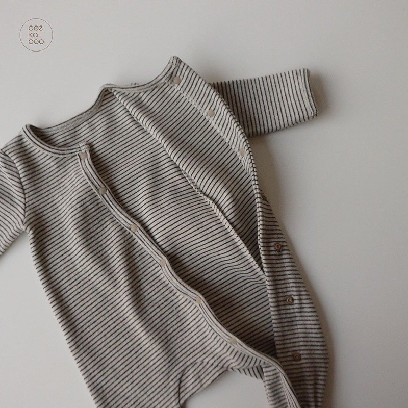 Set jumpsuit liền bàn kèm mũ Peekaboo🇰🇷