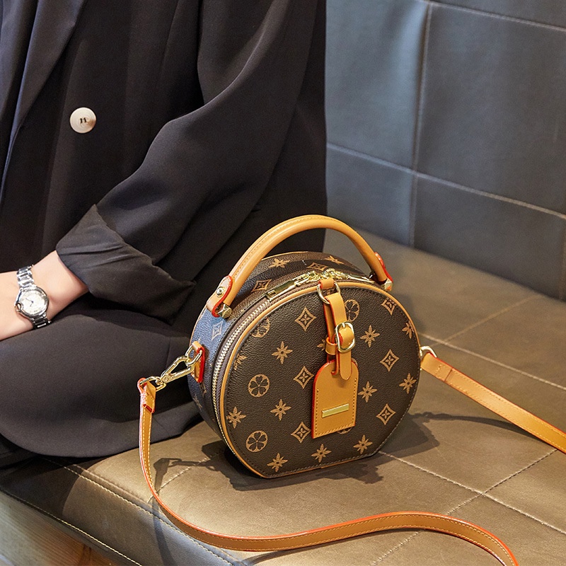 Túi Đeo Chéo Một Bên Vai Hình Tròn Nhỏ Phong Cách Phương Tây Thời Trang Mùa Hè 2022 Mới Dễ Phối Đồ Dành Cho Bạn Nữ