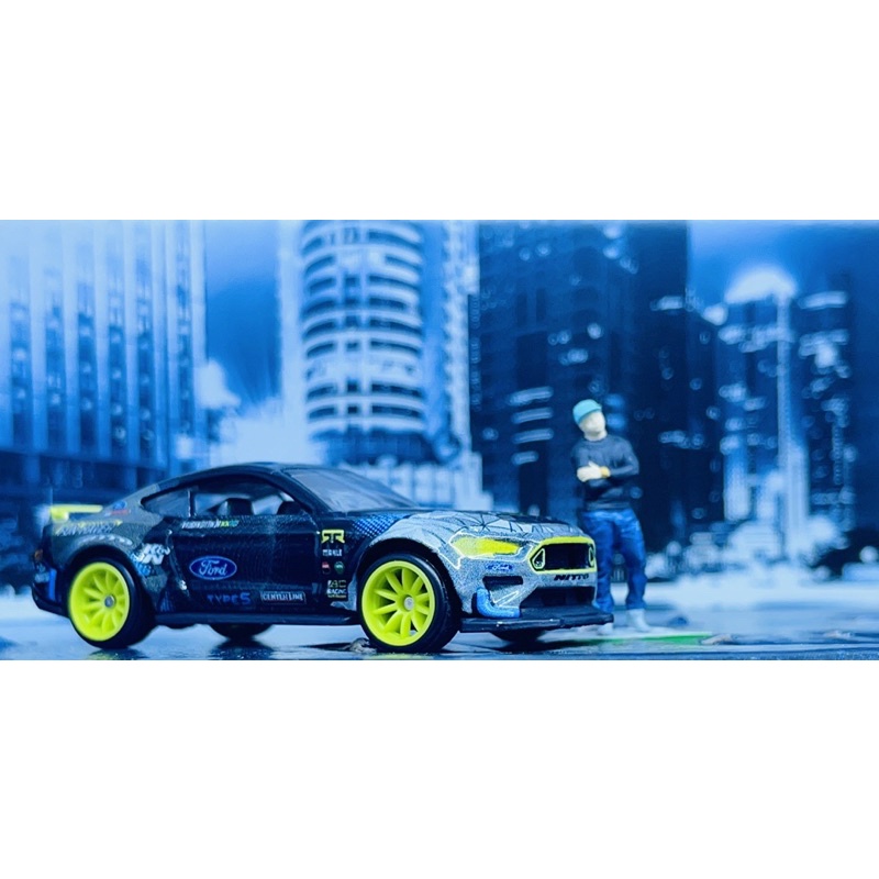 Hobby Store xe mô hình Hot Wheels Premium 20 Ford Mustang RTR (Hàng xé Pack)