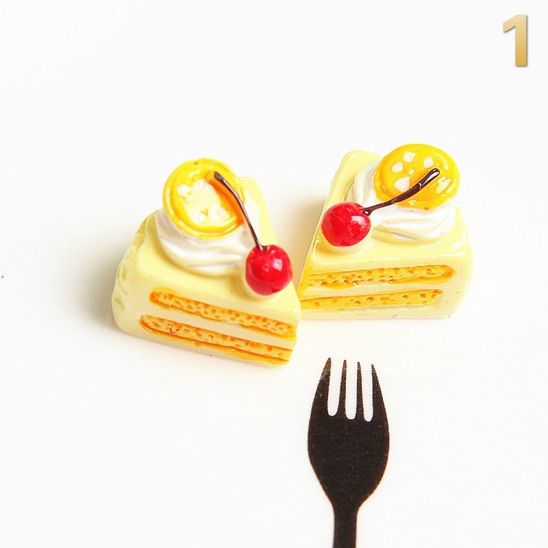Set 10 phụ kiện trang trí điện thoại hình bánh kem chất liệu nhựa