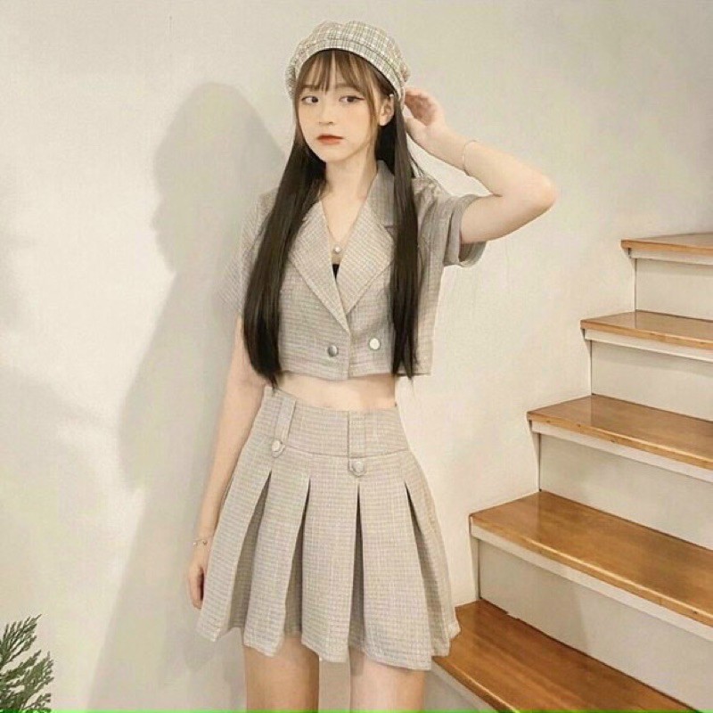 SET ÁO CROPTOP VEST XÁM + CHÂN VÁY XẾP LI