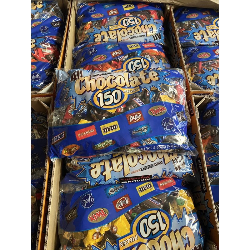 Chocolate hỗn hợp 150 viên Kirkland 2.55kg Mỹ