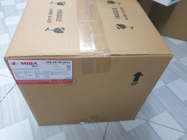 Thùng 500 đĩa petri nhựa 60*15