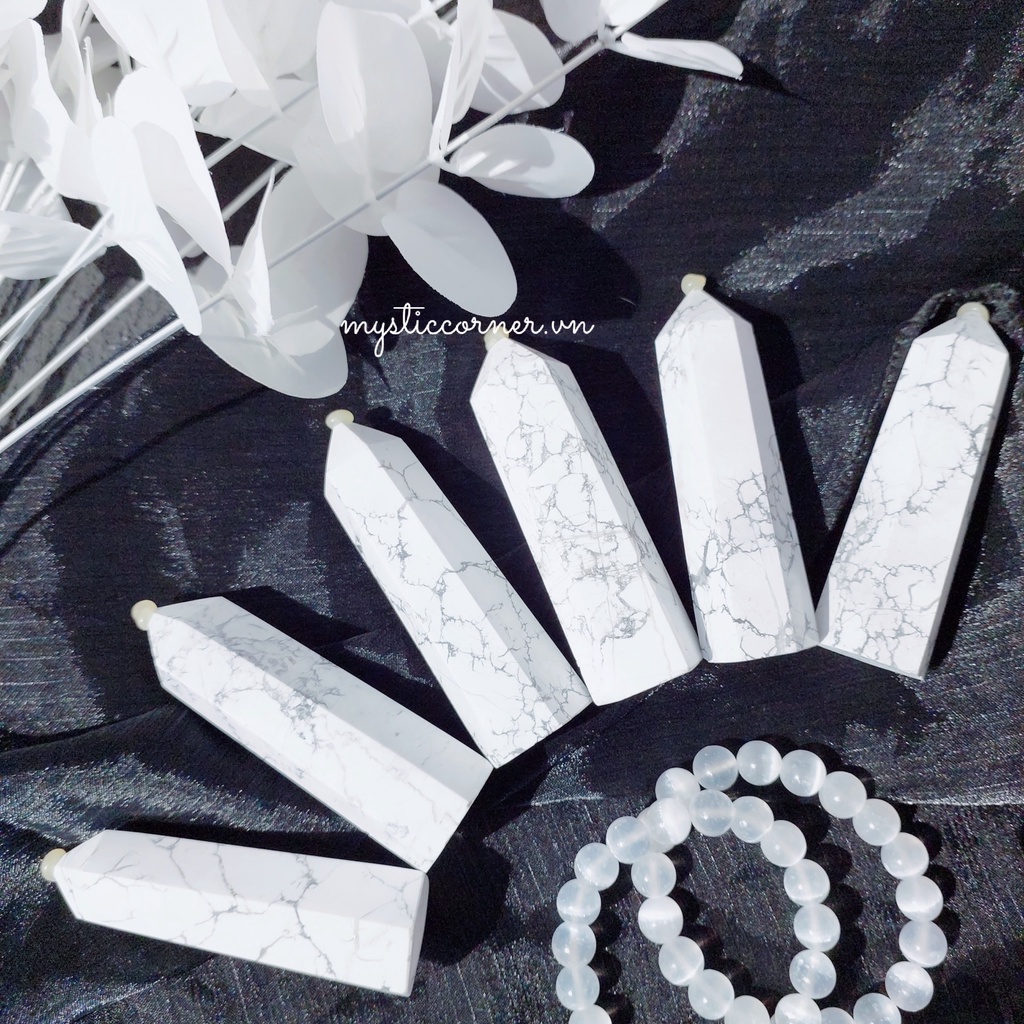Trụ đá thanh tẩy Howlite trắng (đá Bạch Tùng), đá thach anh dùng trong Tarot, Reiki, đá phong thủy