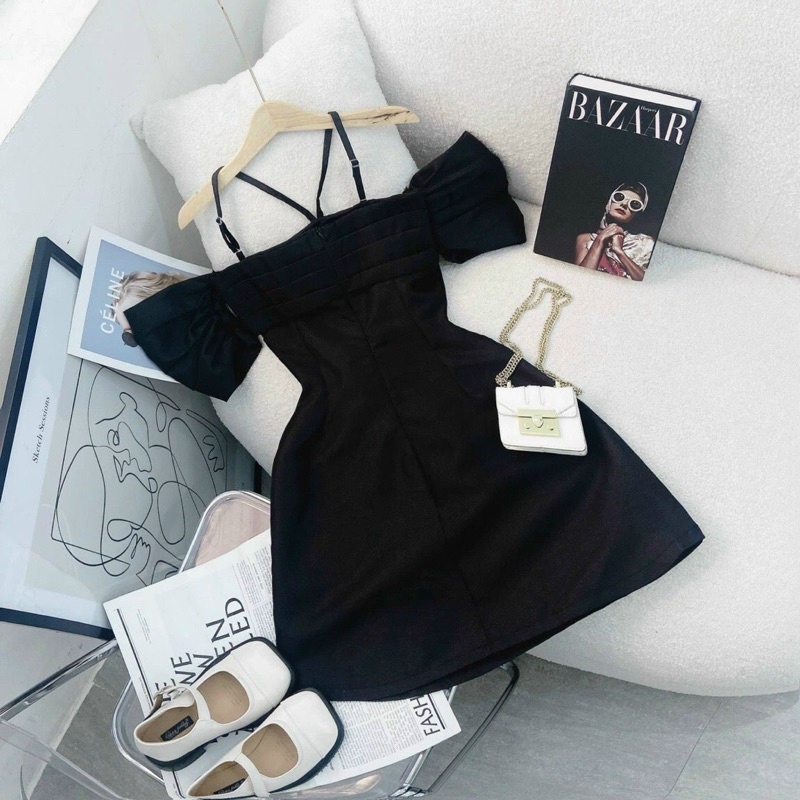 ĐẦM ĐEN RỚT TAY NHÚN XẾP DÂY YẾm