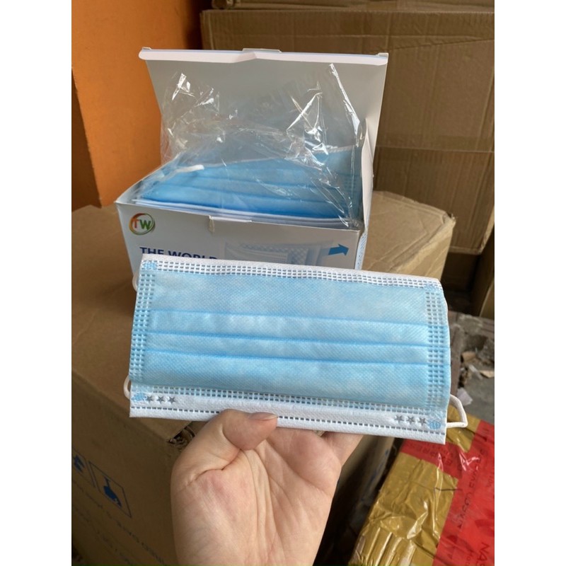 Hộp 50 Khẩu Trang Y Tế Cao Cấp TheWorld 4 Lớp Có Lớp Giấy Kháng Khuẩn | BigBuy360 - bigbuy360.vn