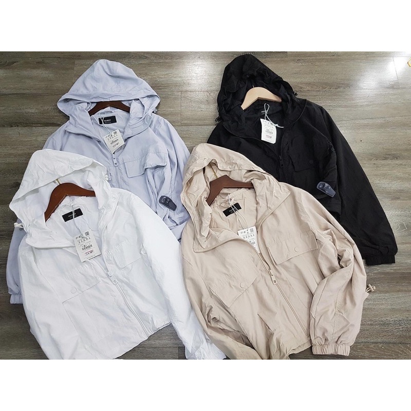 Áo khoác dù Pull&amp;Bear hàng dư xịn