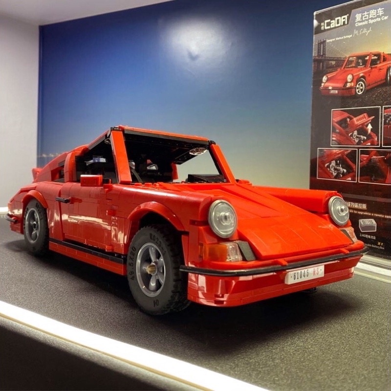 Đồ Chơi Lắp Ráp Kiểu Lego Mô Hình Xe Porsche 911 Retro Cada Model C61045W Với 1429 Mảnh Ghép