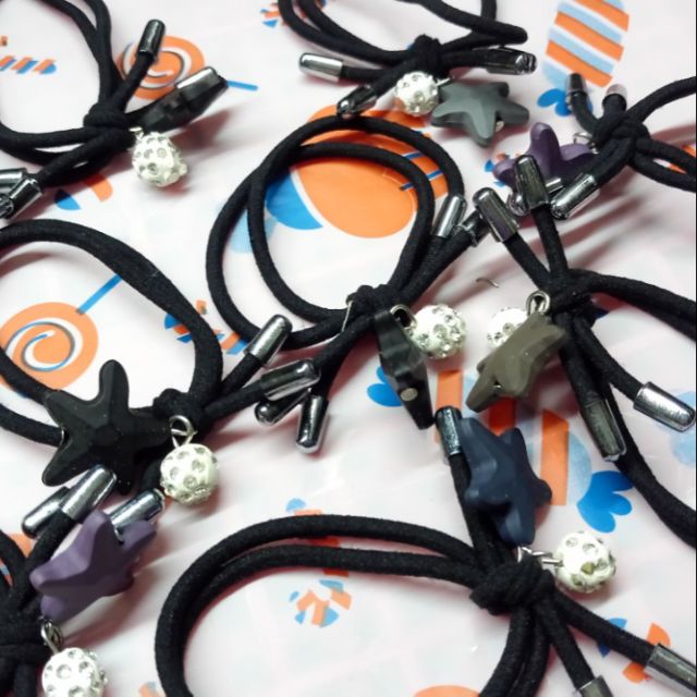 Combo 10 cột tóc đủ màu rất đẹp.