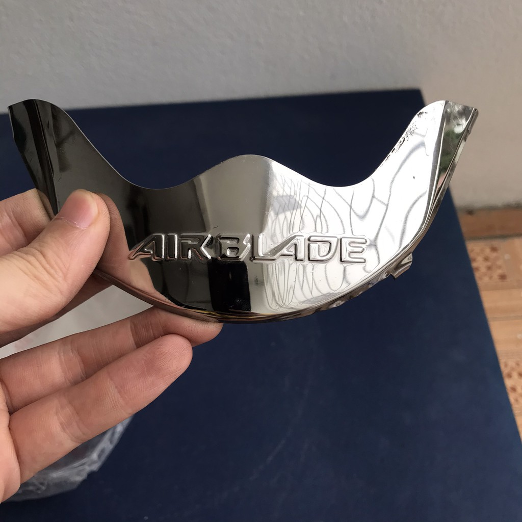 Inox bảo vệ đuôi | Chụp mỏ đuôi dè sau xe AirBlade | Air Blade các đời 2011-2013-2016-2020
