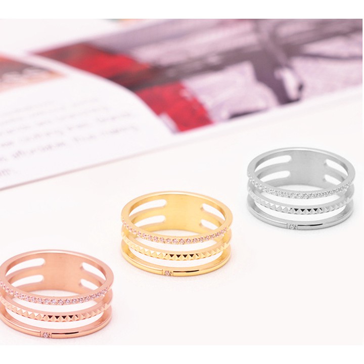 Nhẫn nữ titan cao cấp 3 sọc đính đá siêu đẹp, bền màu, chuẩn thời trang - Tặng hộp đựng xinh xắn