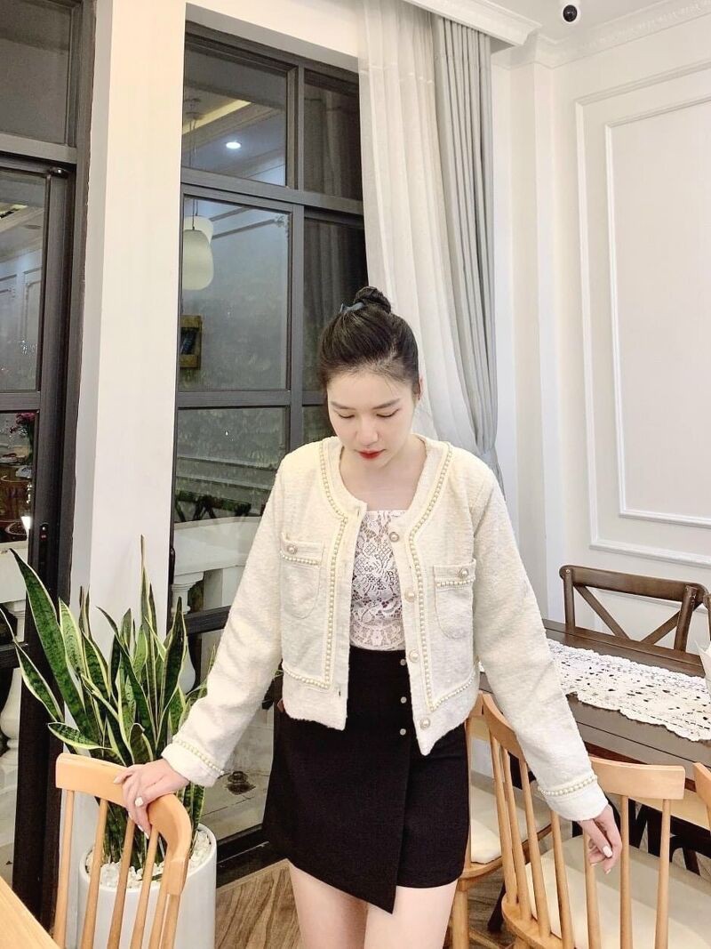 Áo dạ dài khuy ngọc hót trend | BigBuy360 - bigbuy360.vn