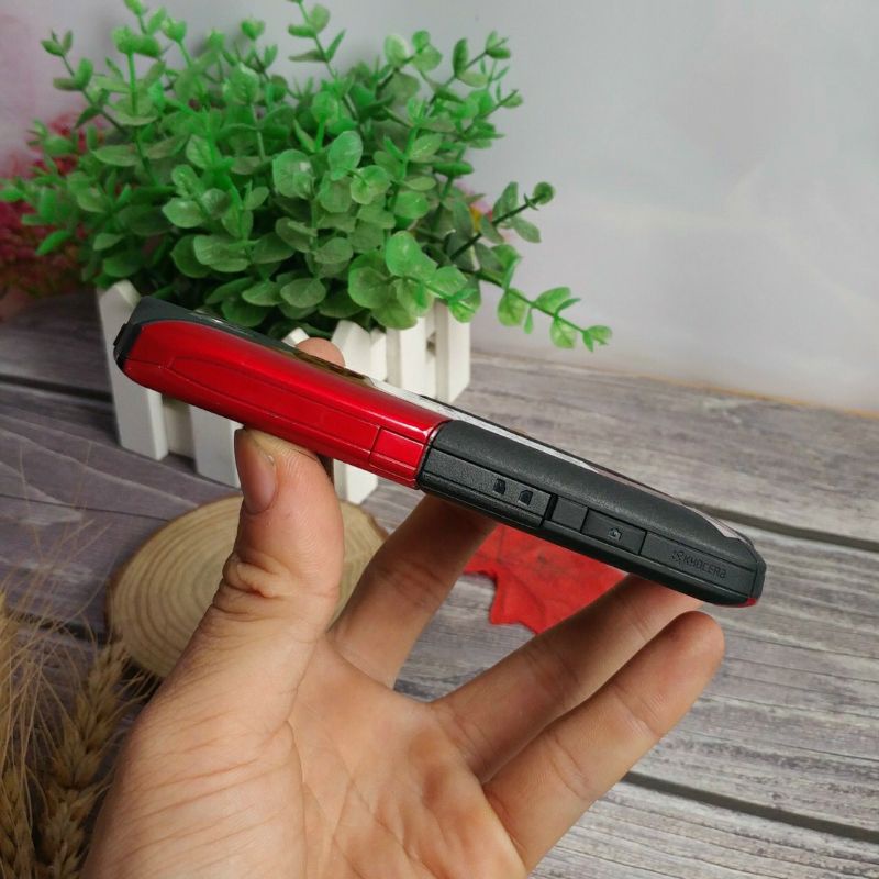 Điện thoại chơi game giá rẻ Kyocera G01- Ram 2G/16G- Chip Snapdragon 400 | BigBuy360 - bigbuy360.vn