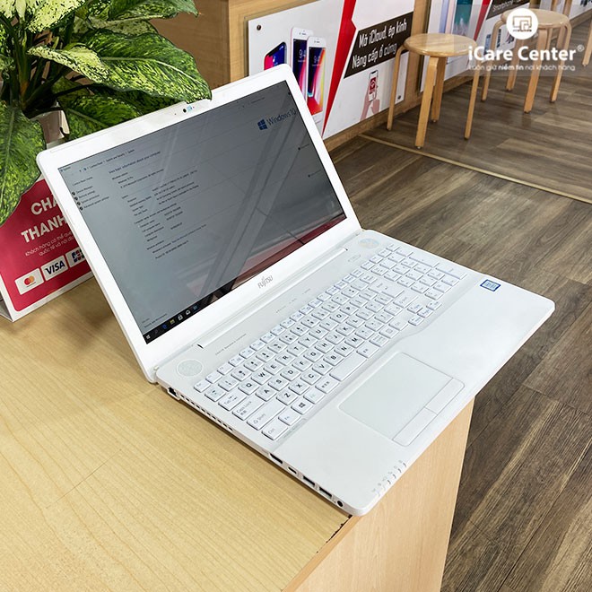 Laptop Fujitsu Lifebook AH50/C2 Core i7