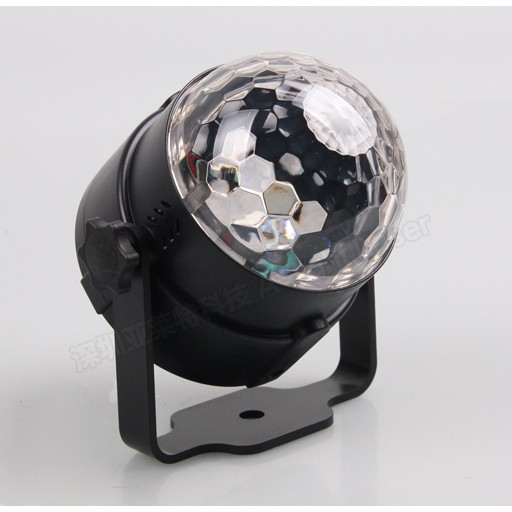 Đèn Led Xoay RGB 7 Màu Cảm Ứng Theo Nhạc + Kèm Remove Điều Khiển Từ Xa
