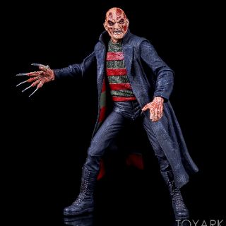 Mô hình Neca New Nightmare Freddy Krueger
