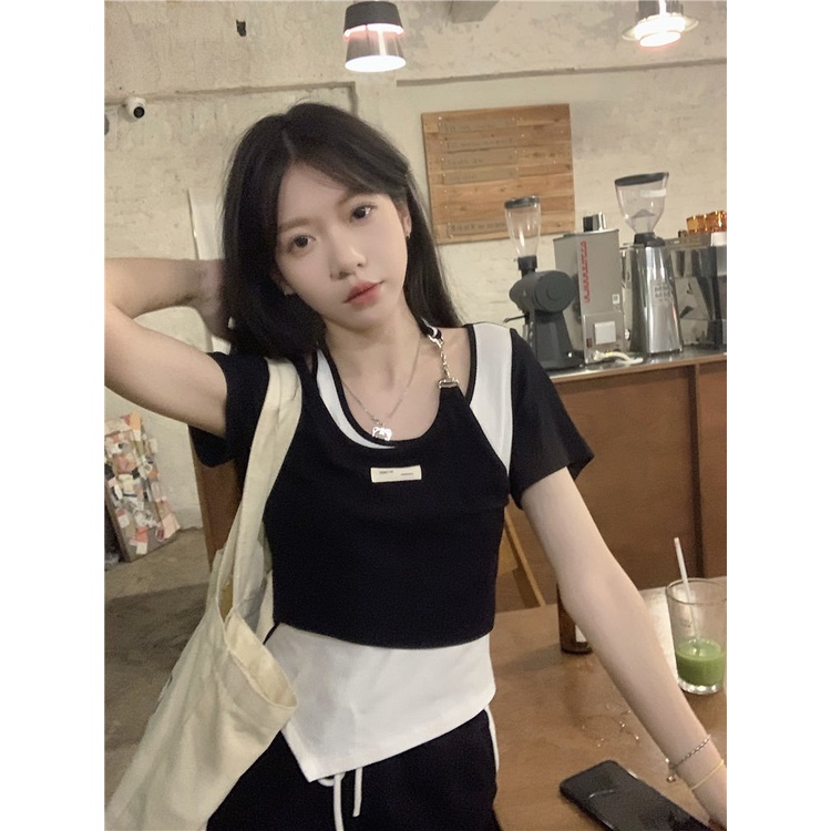 Áo croptop Tay Ngắn Thiết Kế Độc Đáo Cho Phái Nữ